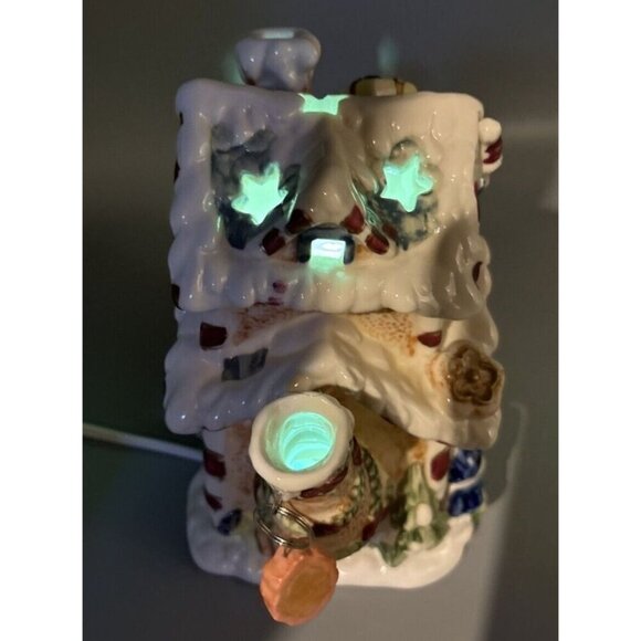 Vtg Lighted Teapot Snowman Christmas House Lamp Christmas Decor Electric - Picture 3 of 8